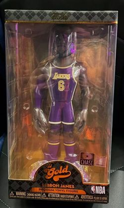 Funko Gold Lebron James ( Chase )