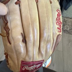 Pro Preferred 12 3/4 “ Outfielder Glove