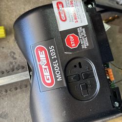 Genie 1035 Garage Door Opener