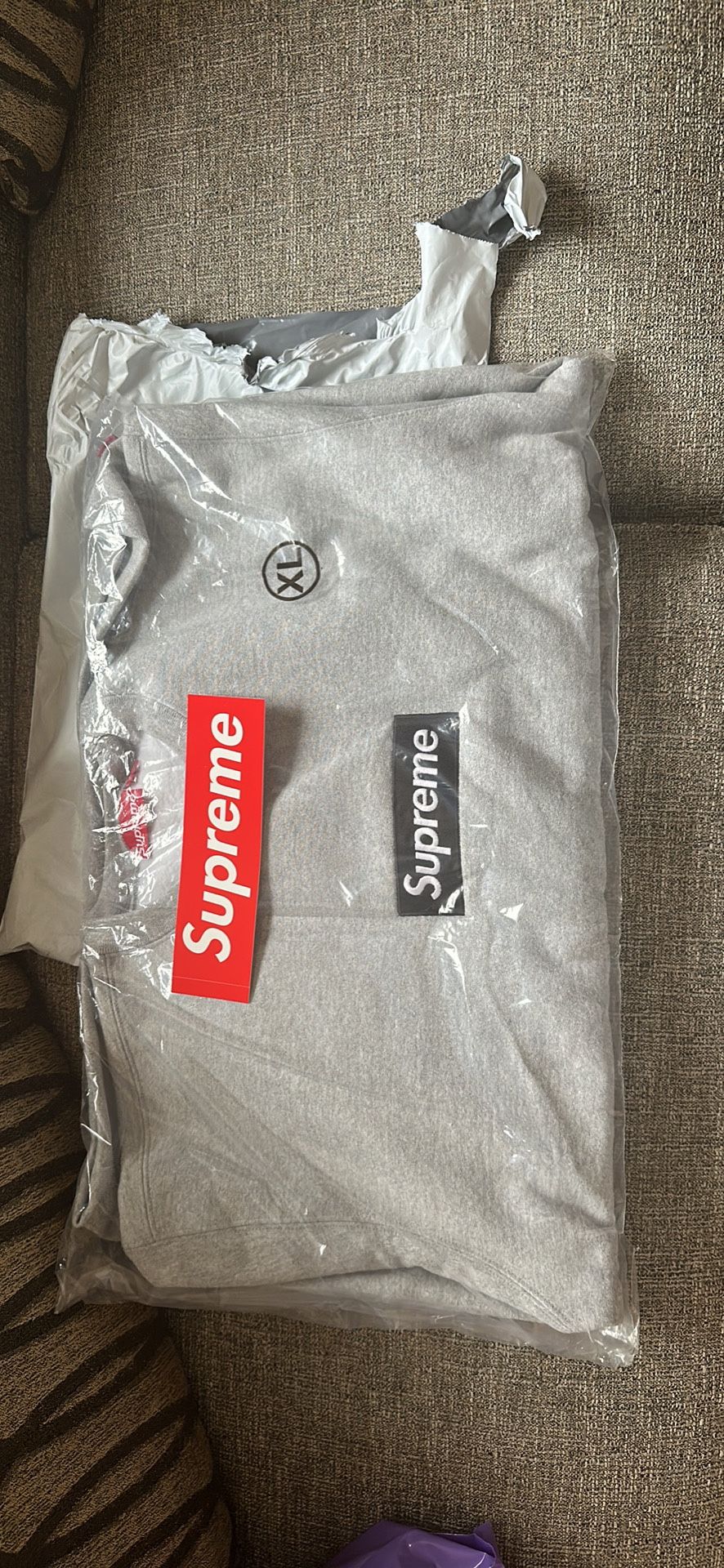 Supreme FW22 Box Logo Crewneck BOGO Heather Grey- Size Extra Large