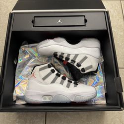 Jordan 11 Adapt 