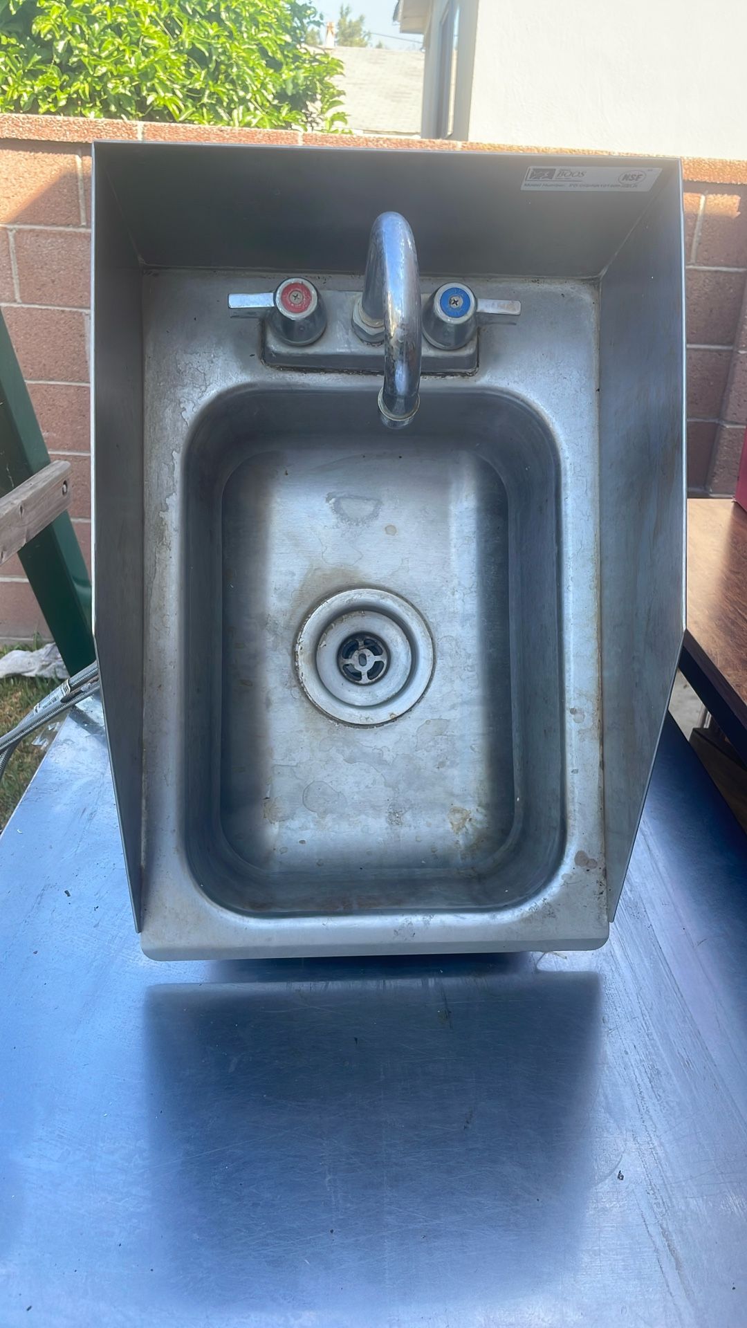 Hand Sink