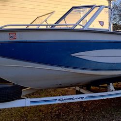 1992 Spectrum Boat 