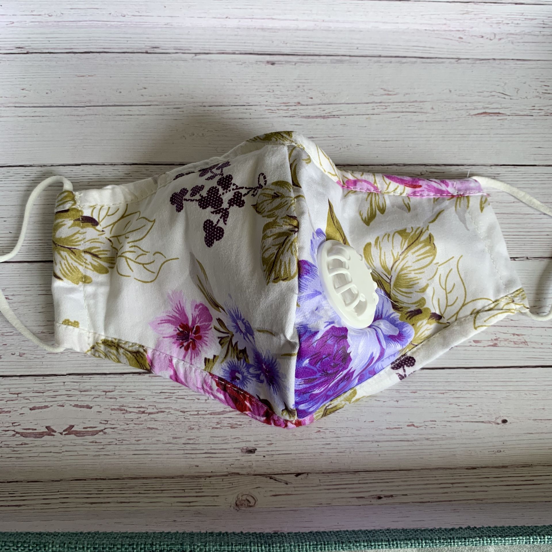 New floral face mask with filters