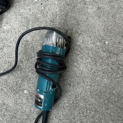 Makita Grinder 