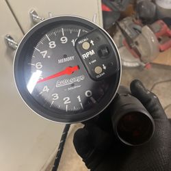 Auto Meter Gauge