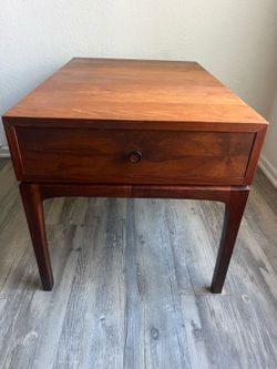 Mid Century Modern Walnut End Table with Drawer – Restored