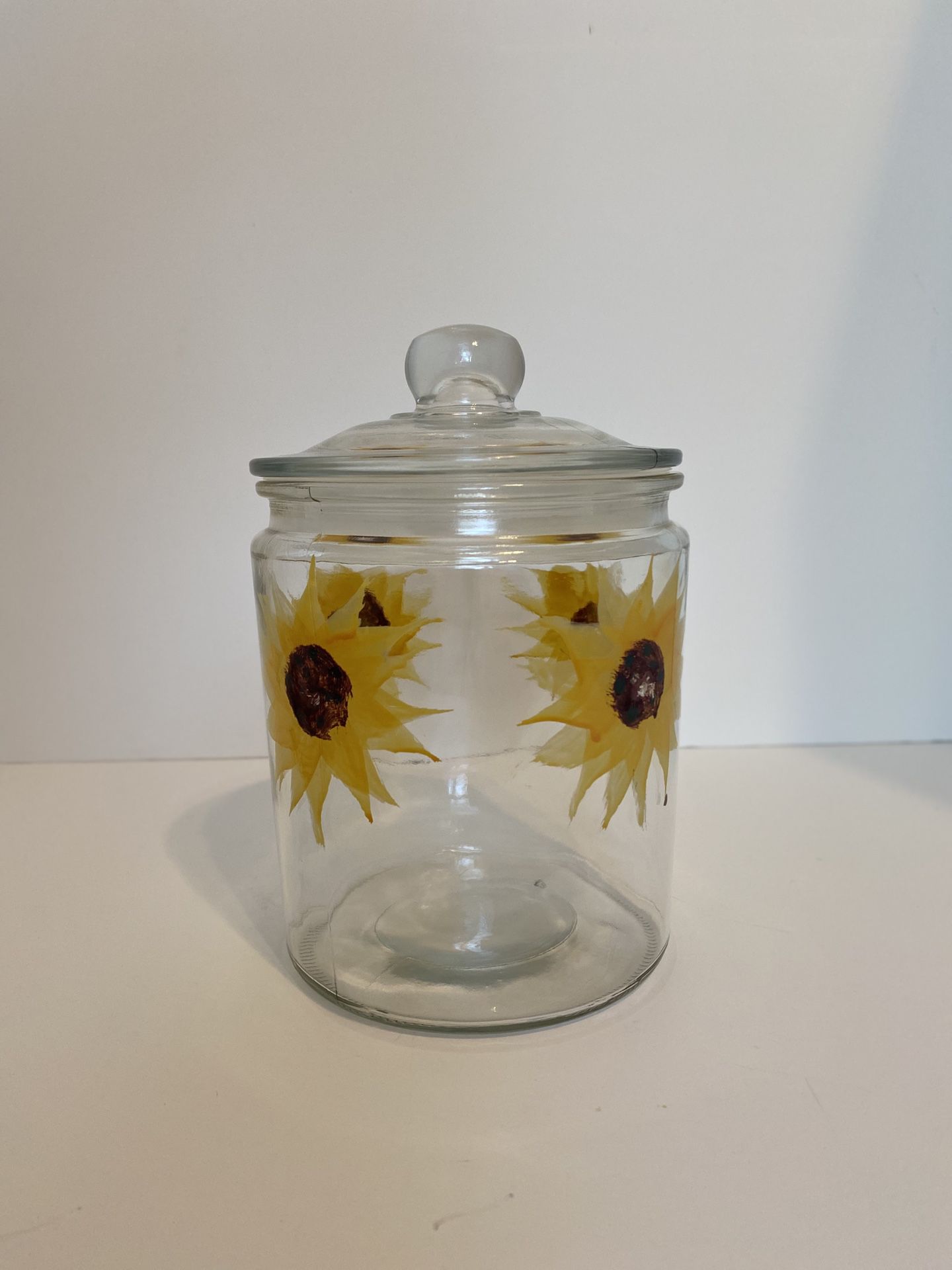Sunflower canister