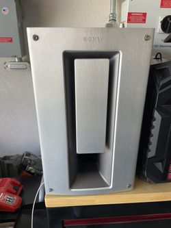 SONY Active Subwoofer (European Model 220V)