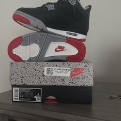 Air Jordan 4 Retro  Black/Fire Red-Cement Grey  7M/8.5WMNS