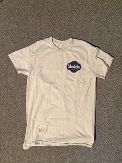 Modelo Cerveza Graphic T-Shirt White