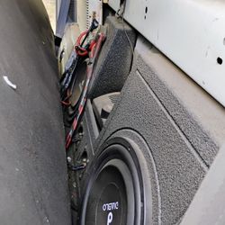 Stereo And Speaker System 