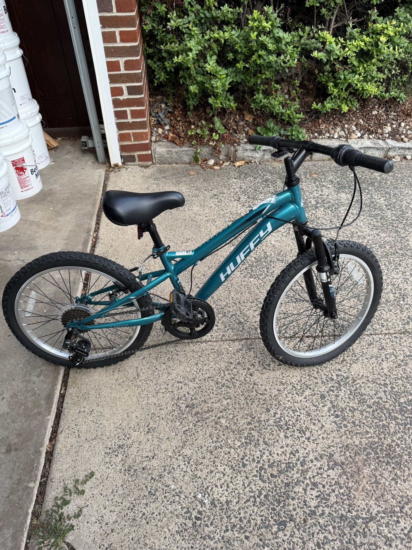HUFFY BICYCLE