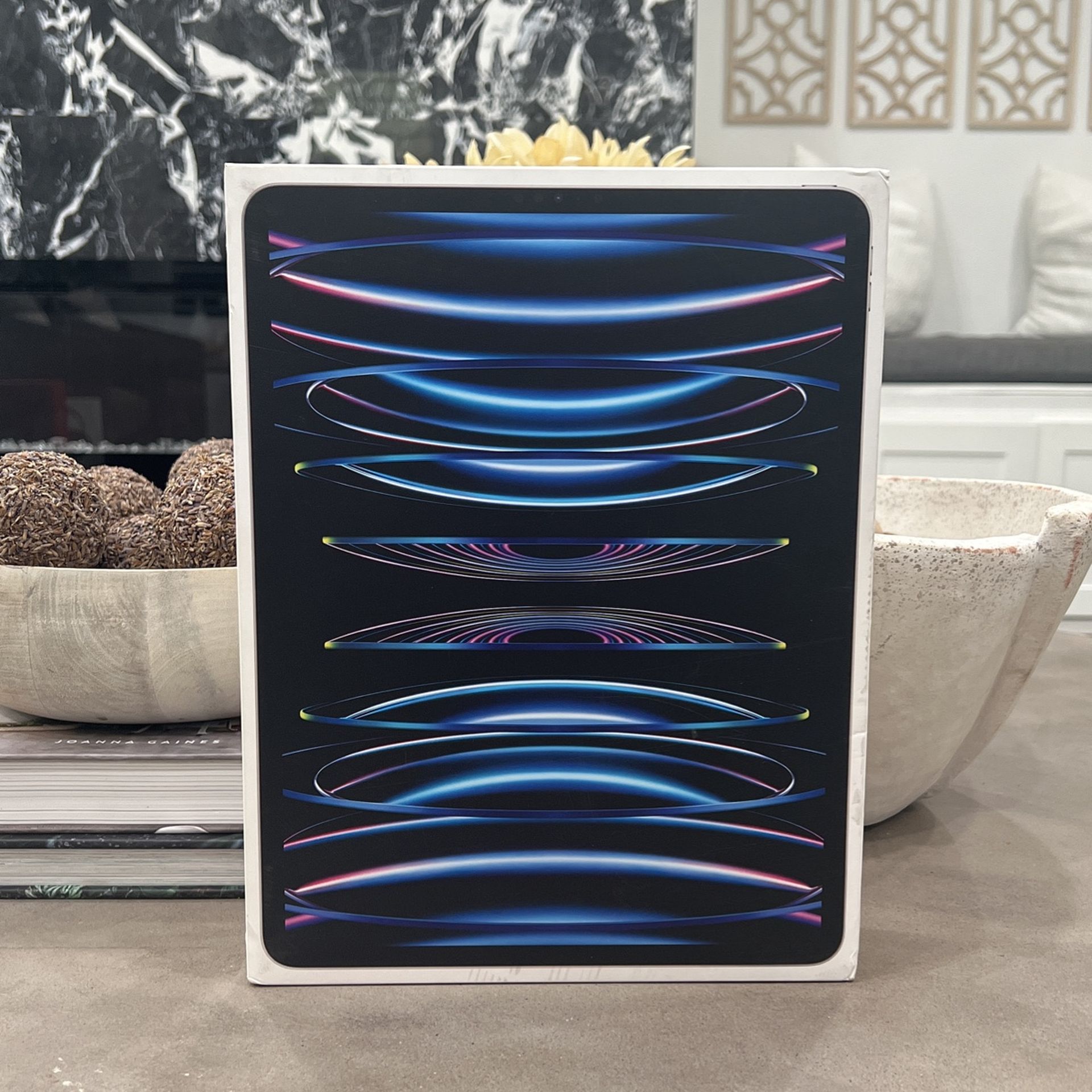 12.9” Apple iPad Pro Latest Model 128gb New