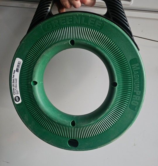 Greenlee Magnum Pro Steel Fishtape FTS438-125