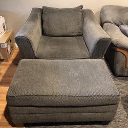 Oversized Chair And Half w Ottoman Gray