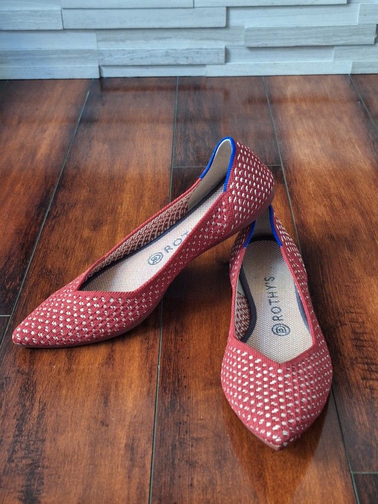 Rothys Red Apple Honeycomb Point RETIRED COLORWAY Flyknit Washable Flat Size 9