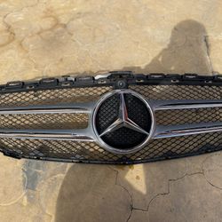 Grilled For Mercedes Benz C(contact info removed) And Logo Light 