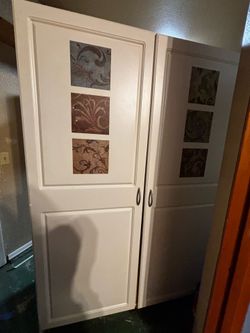 Large Decorative White Wardrobe / Armoire - Excellent Condition