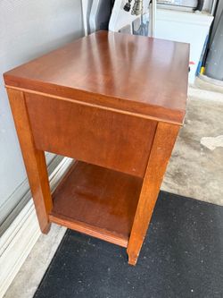 Wood Nightstand with Drawer and Shelf