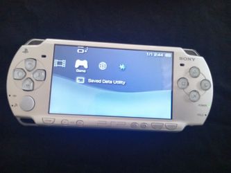 2001 * SLIM * - PSP - WITH 5,0000 GAMES