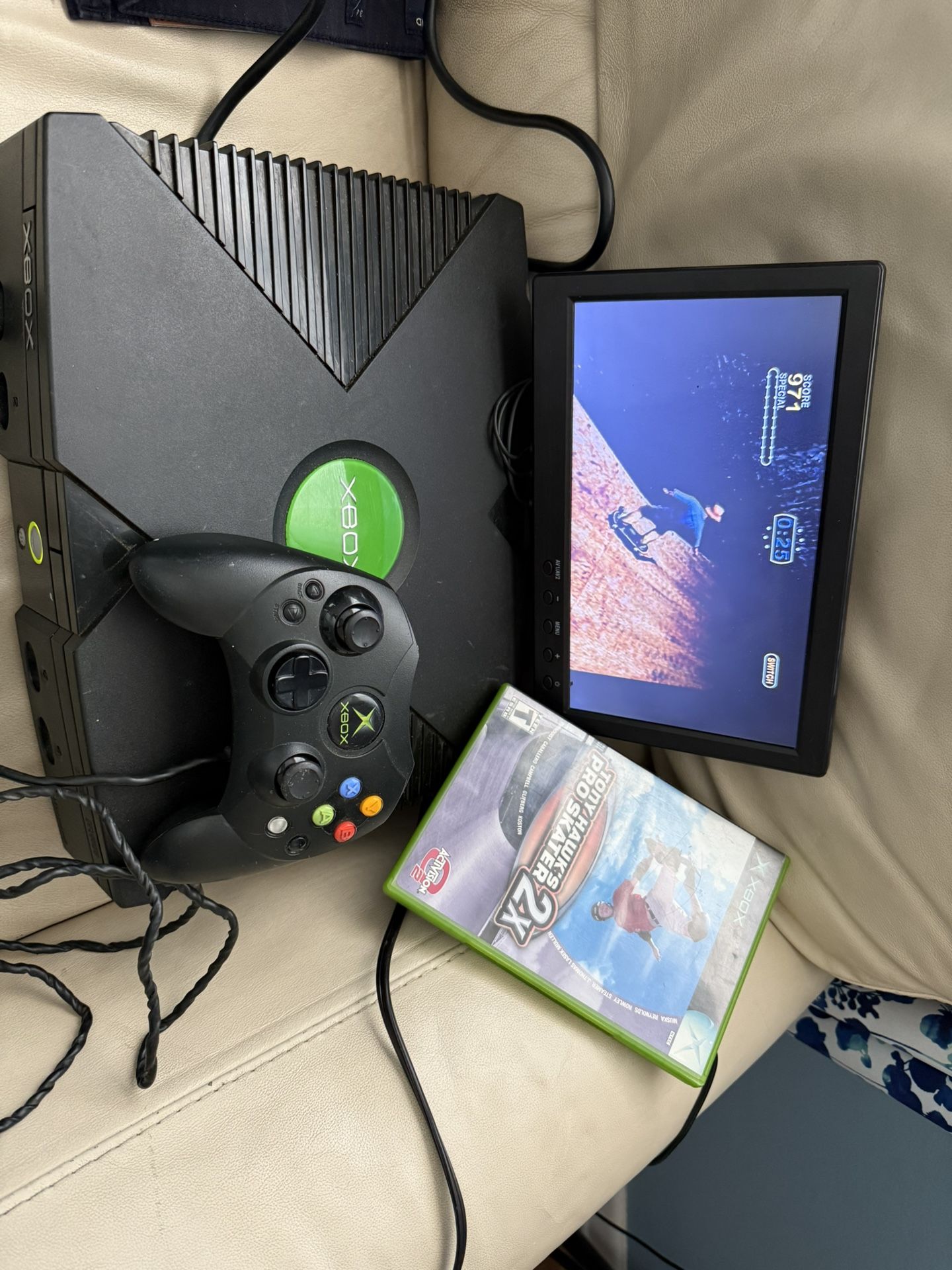 Xbox With Controller , Cables , Good Condition