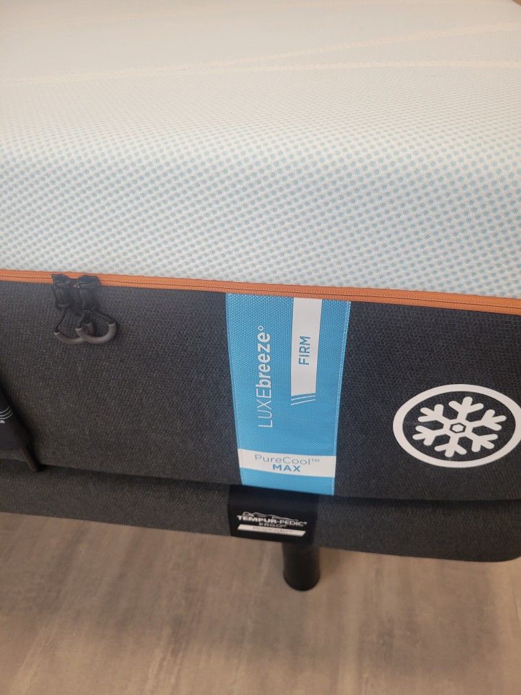 Tempur-Pedic Luxebreeze Firm 50% Off!!!