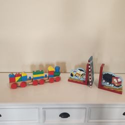 Kids Wooden Train (Mellisa & Doug) And Wooden Booken