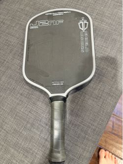 Honolulu J2NF pickleball paddle
