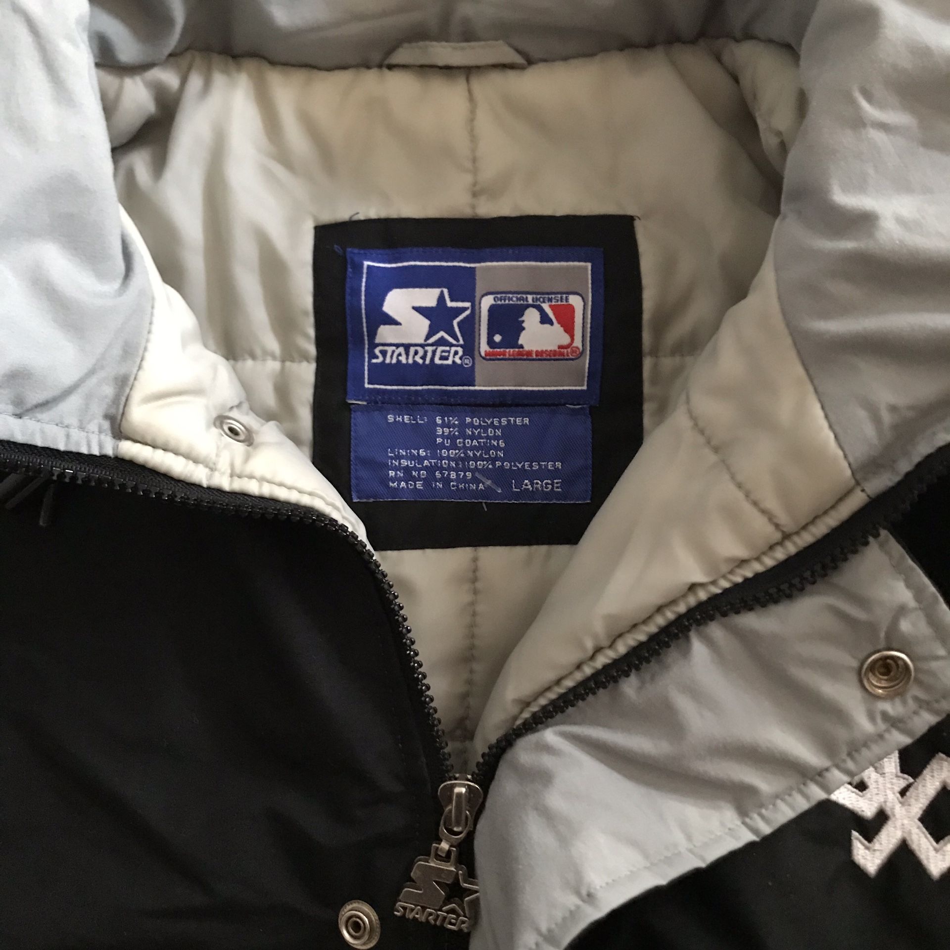 Chicago White Sox Starter Jacket -90s Vintage for Sale in Los Angeles ...