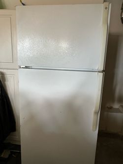 GE refrigerator
