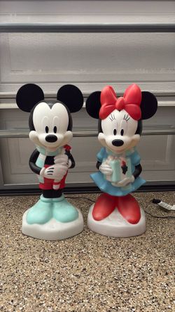Disney Mickey and Minnie Christmas blow molds Target Exclusive