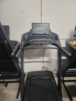 Vegas - Proform Carbon Pro 9000 Treadmill - 16" ifit touchscreen- 800$