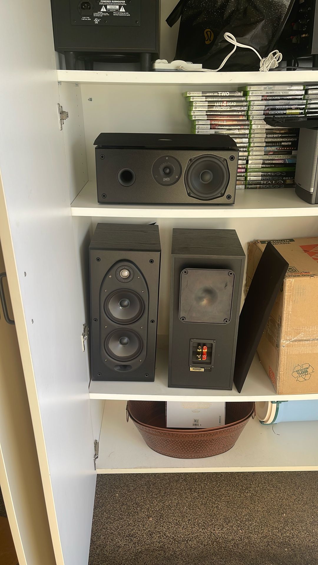 Polk Audio RT55 bookshelf speakers Set Of 3