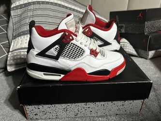 Jordan 4s