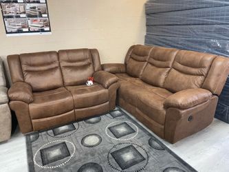 BROWN POWER RECLINER SET