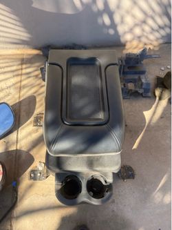 Center console 99-07