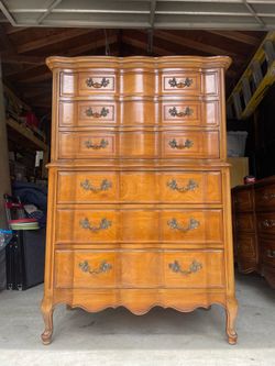 6 Drawer Dresser