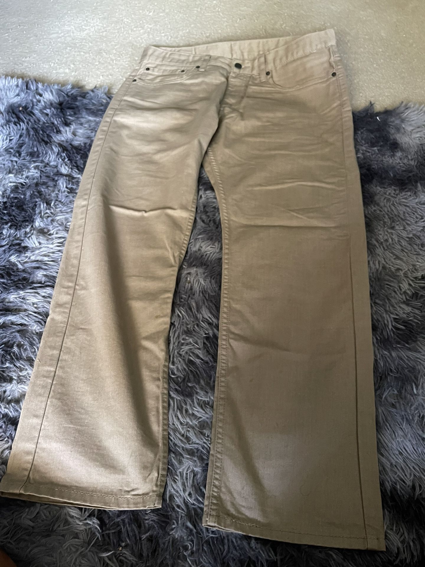 Levi’s Khaki Pants