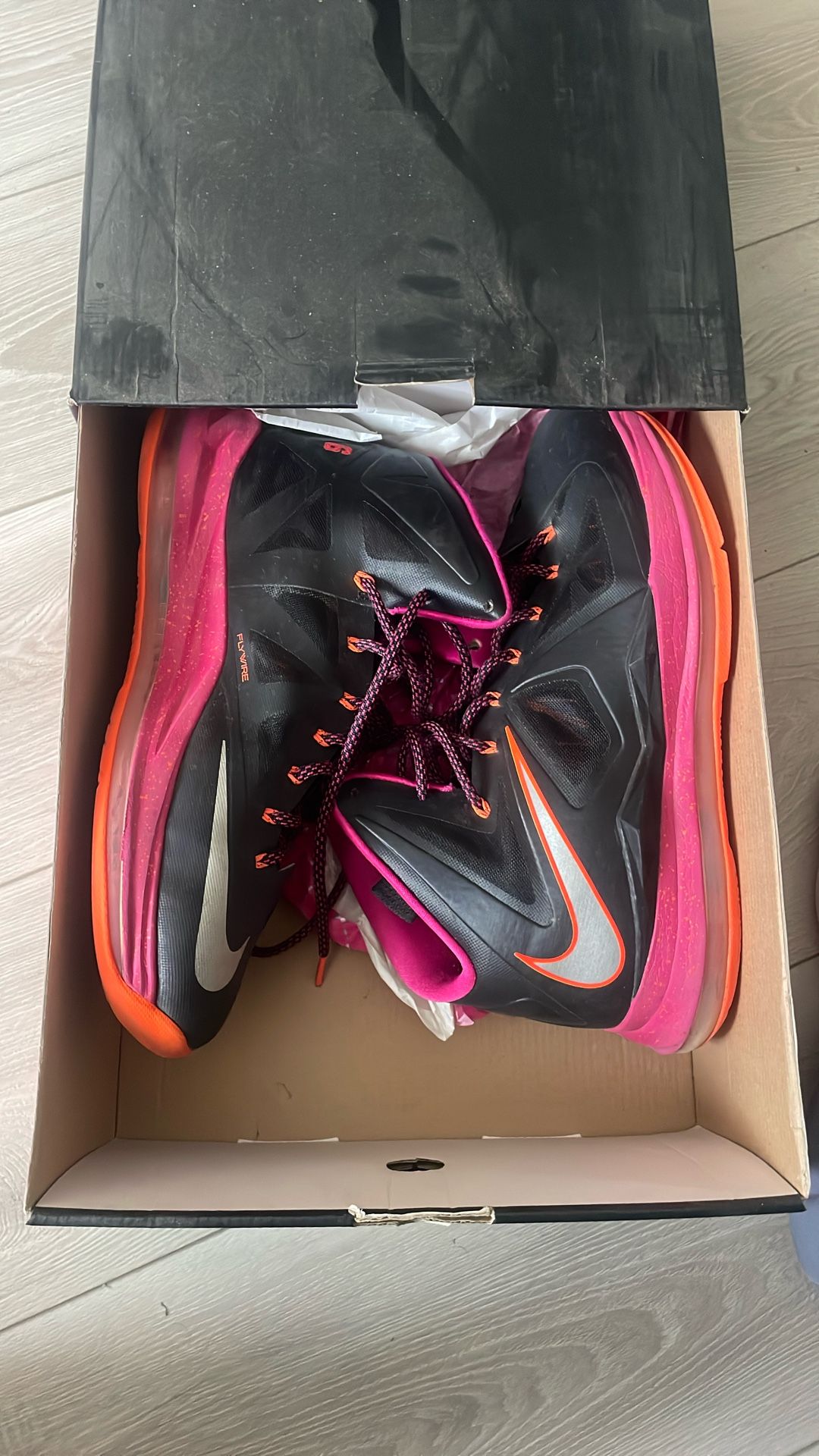 Lebron 10