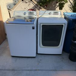 SAMSUNG WASHER AND DRYER GAS 