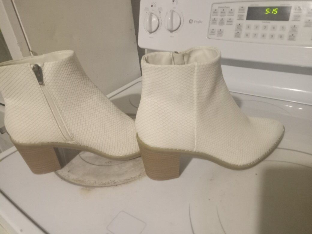 Womans Style Boots