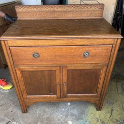 Dresser, vanity, End Table 