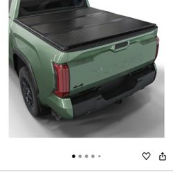 Tunneau Cover 2024 Tundra