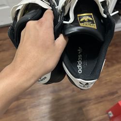 adidas  superstar