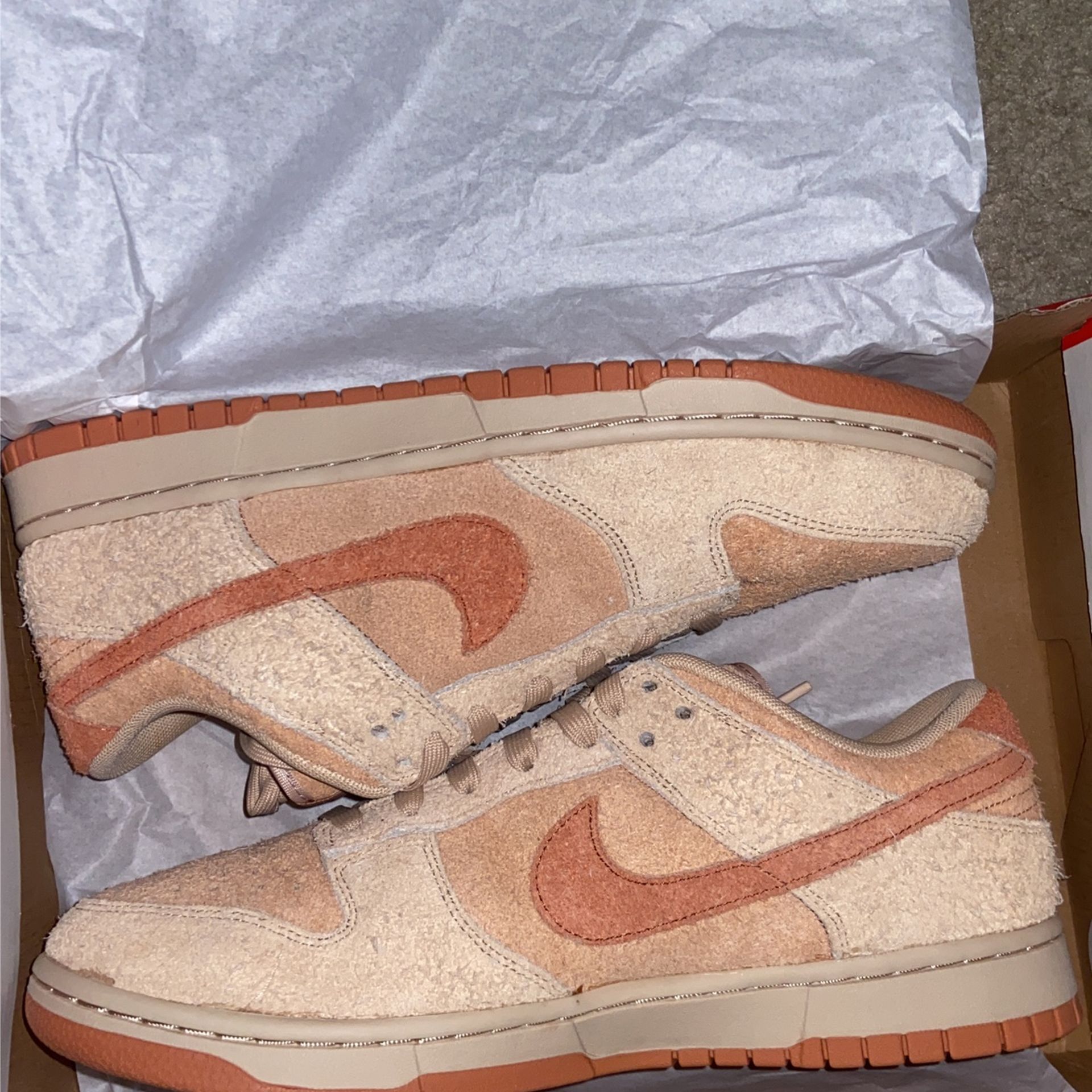 WMNS NIKE DUNK LOW Size 12
