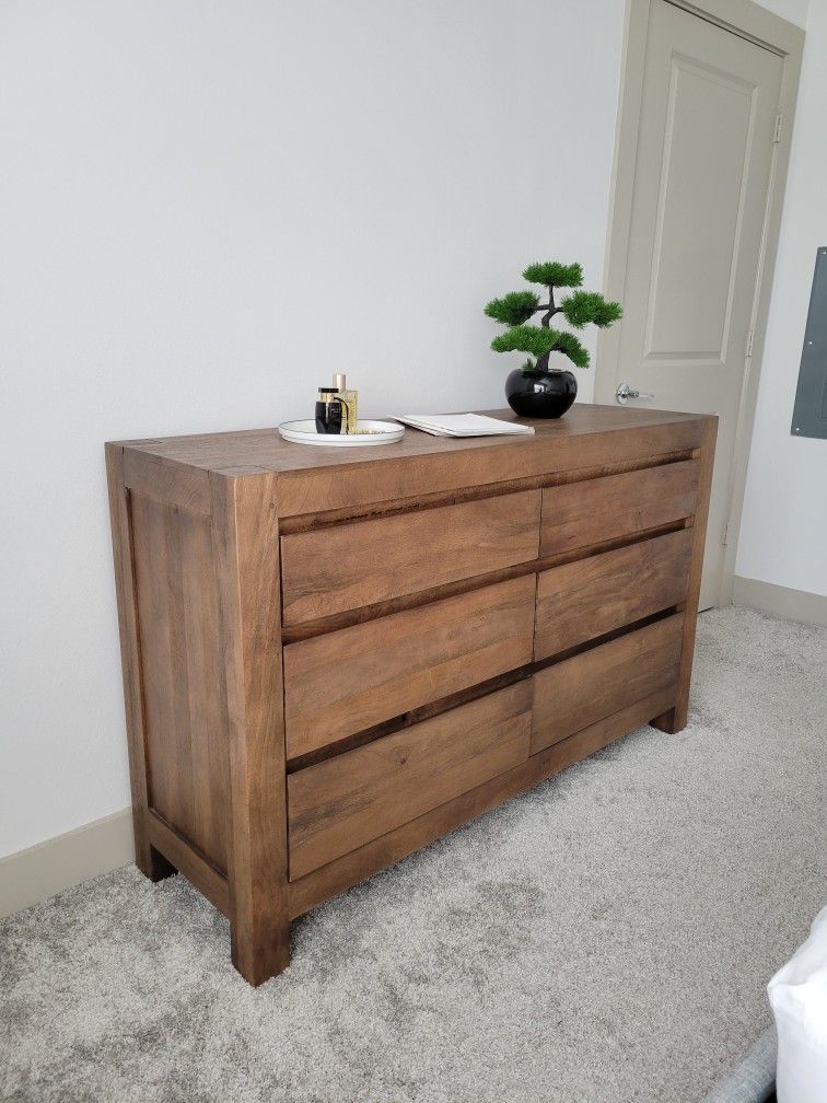 6 Drawer Wood Dresser