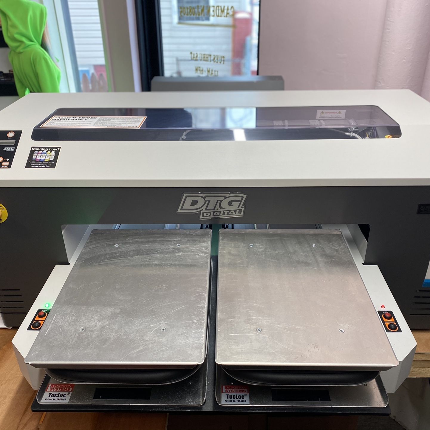 M2 DTG PRINTER 