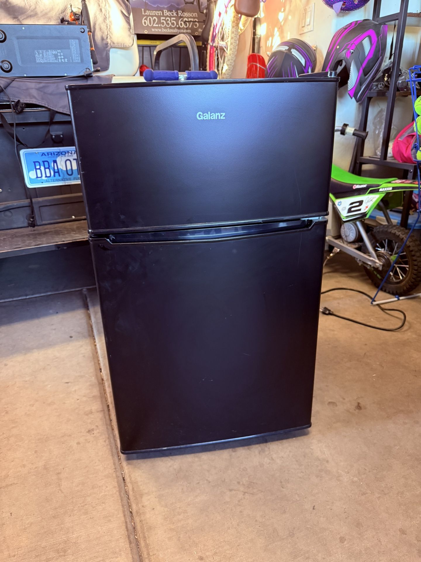 Galanz Mini Fridge/Freezer