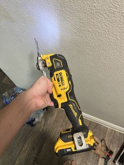 Dewalt Xr Multi tool 